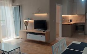 Lu-Er Tirana Center Apartment